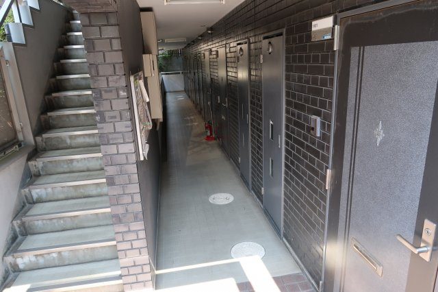 ＲＵＥＦＵ+２のその他共用部分|廊下・階段