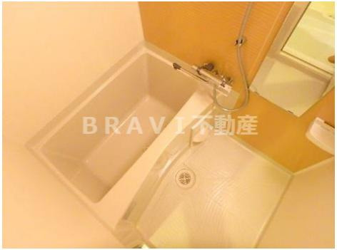 ウエンズ玉造EST（ウエンズ玉造エスト）　BRAVI不動産の浴室|【ウエンズ玉造EST】日々の暮らしに欠かせないお風呂です