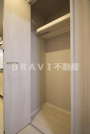 ウエンズ玉造EST（ウエンズ玉造エスト）　BRAVI不動産の収納|【ウエンズ玉造EST】ちょっとした収納スペースも充実しています