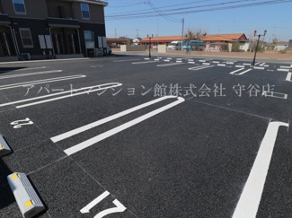 【駐車場】