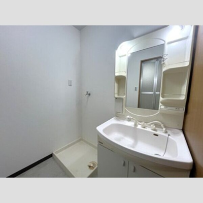 【洗面所】 | メゾンサルビア | 独立洗面台あり、毎朝おしゃれに忙しい女性の方におすすめです