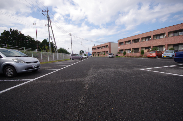 【駐車場】