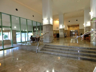 【エントランス】