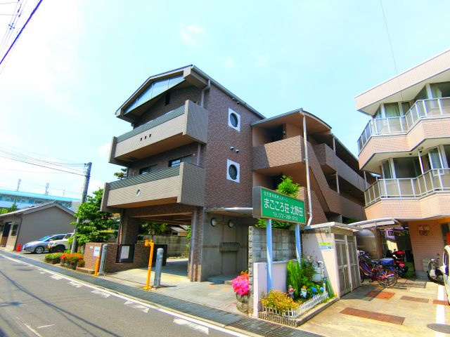 ルヴニール北野田の外観