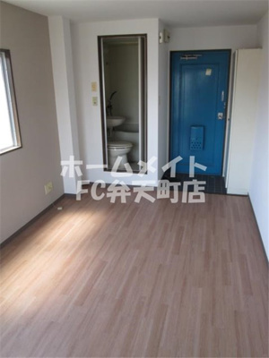 【居間・リビング】 | JPアパートメント港 | 居間です