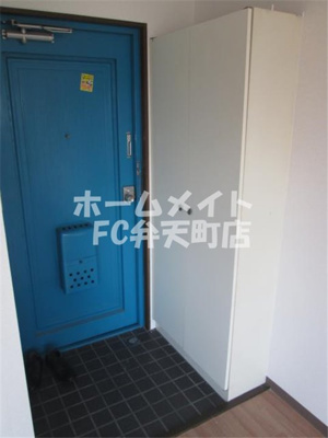 【玄関】 | JPアパートメント港 | きれいな玄関です