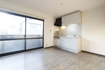 【居間・リビング】 | ローレルⅡＡ | リビングです