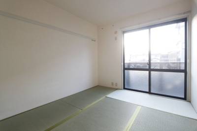 【和室】 | ローレルⅡＡ | 柔らかい畳が心地よい和室