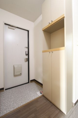 【玄関】 | ローレルⅡＡ | 毎日通る玄関はこちらです