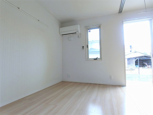 サンコート宮沢の洋室