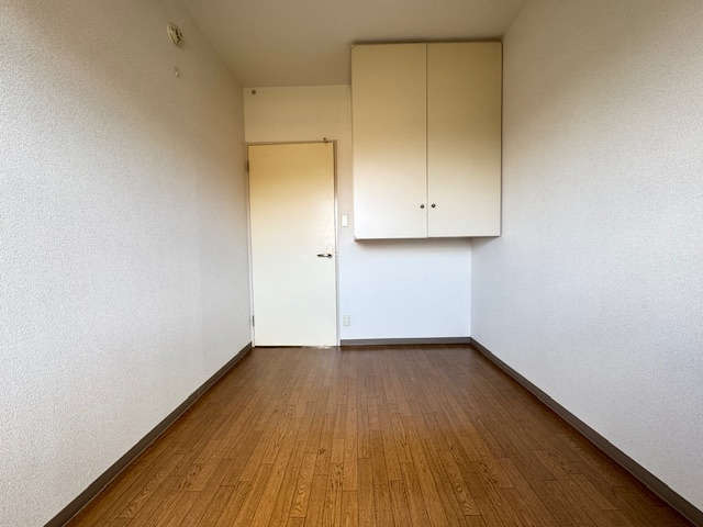 エミネンス立矢の洋室