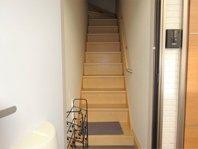 レスペデザ小岩の玄関