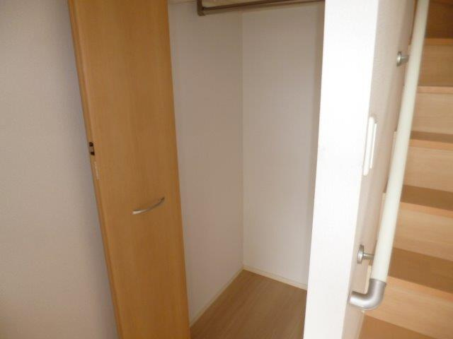 ソレイユの収納|玄関横収納