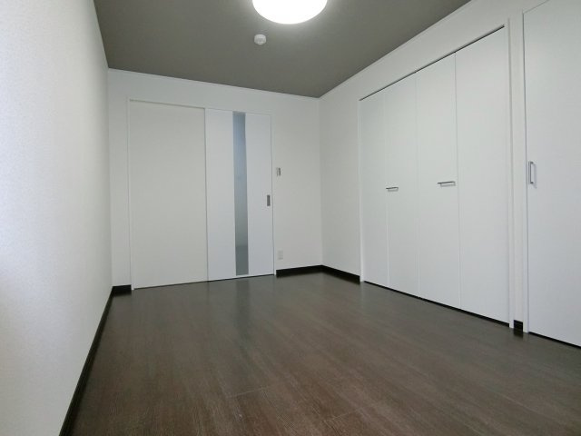【寝室】 | メゾンキコー田辺