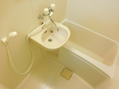 【浴室】 | レオパレスプランタン高槻