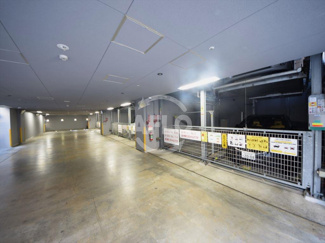【駐車場】 | プレミスト新町　駐車場