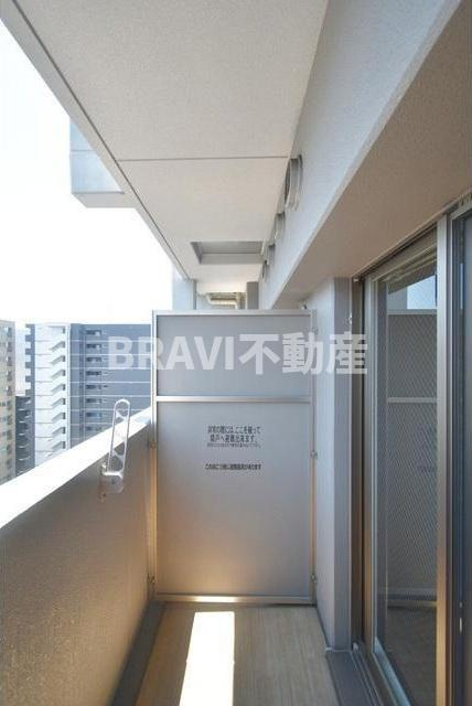 TLRレジデンス本町WESTのバルコニー