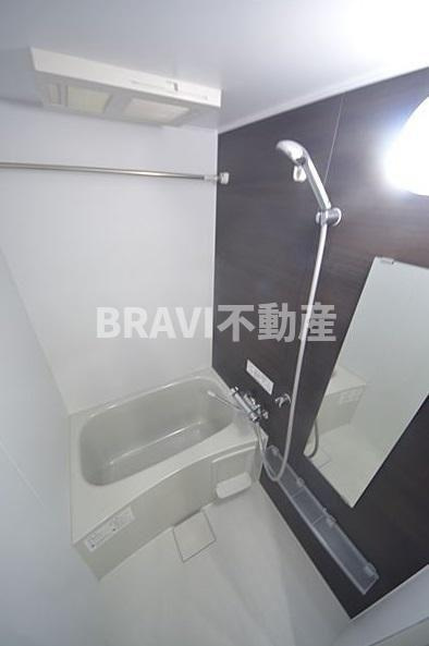 TLRレジデンス本町WESTの浴室