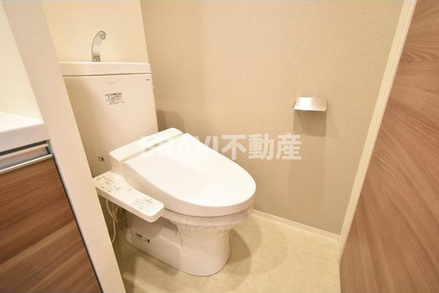 TLRレジデンス本町WESTのトイレ