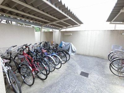 【その他共用部分】 | パークハイム南軽井沢 | 駐輪場
