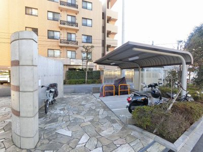 【その他共用部分】 | クオス川崎エスタル | バイク置場