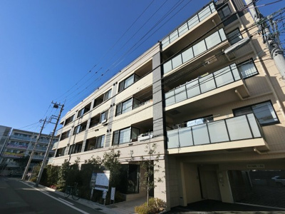 【外観】 | プレシス武蔵新城 | 南向き前面「生産緑地」が広がり陽当り・眺望良好です♪