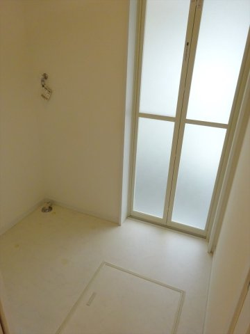 サンアモーレCの設備|室内洗濯機置き場