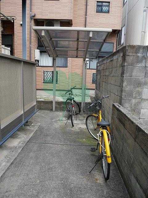 レトア博多駅南の駐車場