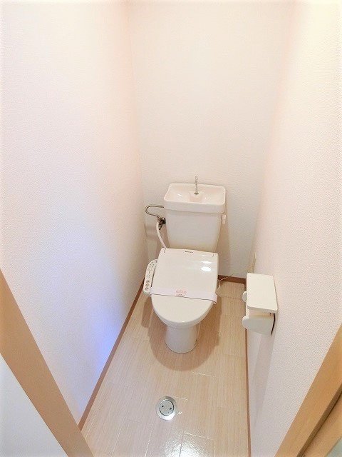 メゾン梨花のトイレ