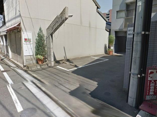 サーディン1の駐車場