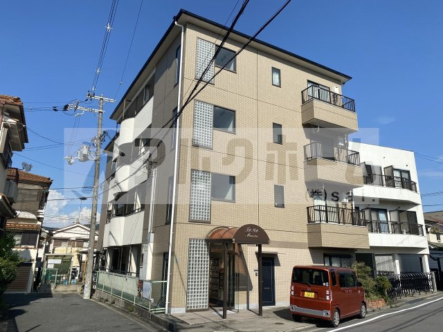 TOYOマンションの外観