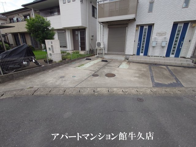 DJ南の駐車場