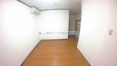 【居間・リビング】 | 小阪本町ロイヤルハイツ