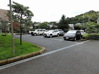 【駐車場】 | いつでも目の届く敷地内に駐車場があります♪お車をお持ちのファミリーさんにオススメです☆