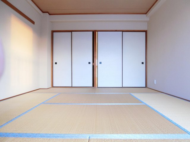サンロード汐の宮の寝室