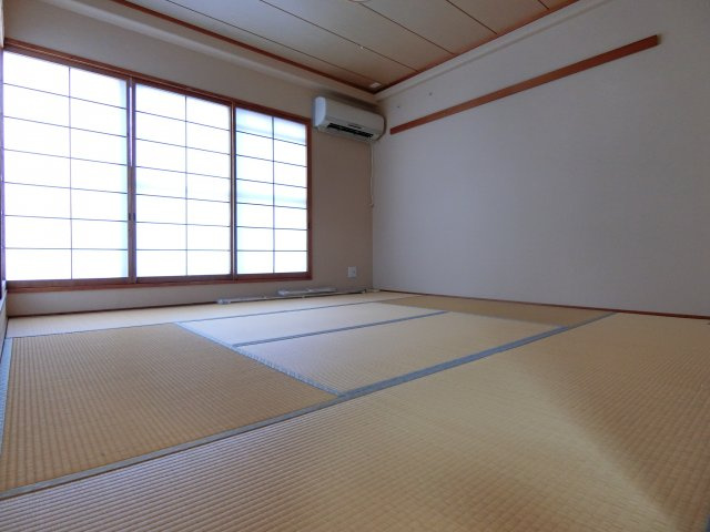 サンロード汐の宮の和室