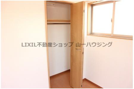 【収納】 | モンターナ元町 | 居室、クローゼット