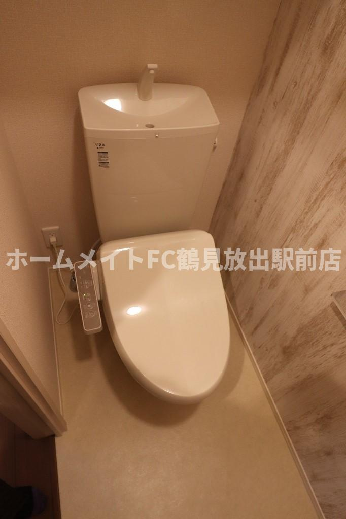 エストドミール東中浜のトイレ