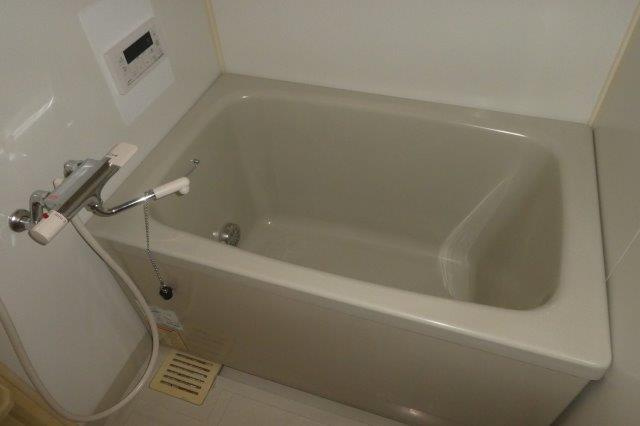 ロジュマンの浴室