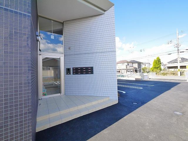 パレス田原本のエントランス|エントランスです