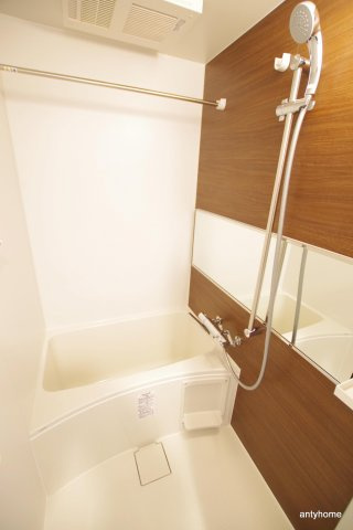 レオンコンフォート桜ノ宮　仲介手数料無料の浴室