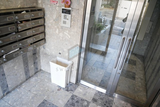 【ロビー】 | レガーレ布施 | 清潔なロビーです