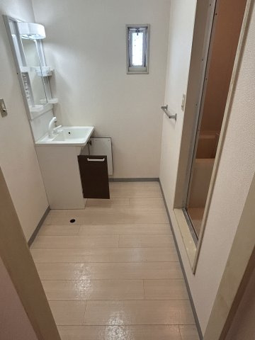 コートハウスの洗面所