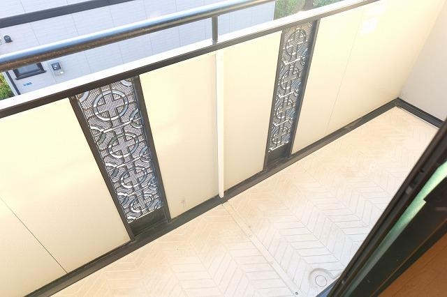 ルミエールCのバルコニー