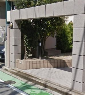 ステイツ薬院2のエントランス