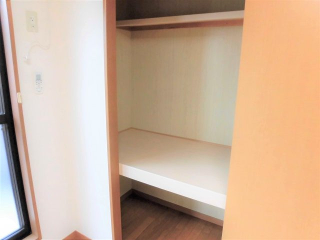 メゾネット慶城Aの収納