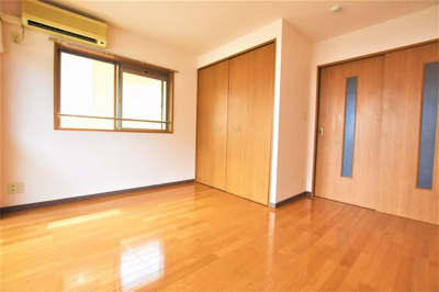 【寝室】 | デルニエ