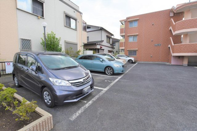 【駐車場】 | デルニエ