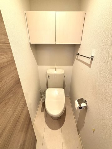 パークサイドのトイレ|写真は同建物の別部屋を参考に掲載しております。
