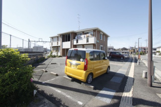【駐車場】 | 車をお持ちの方に嬉しい駐車場付きの物件です